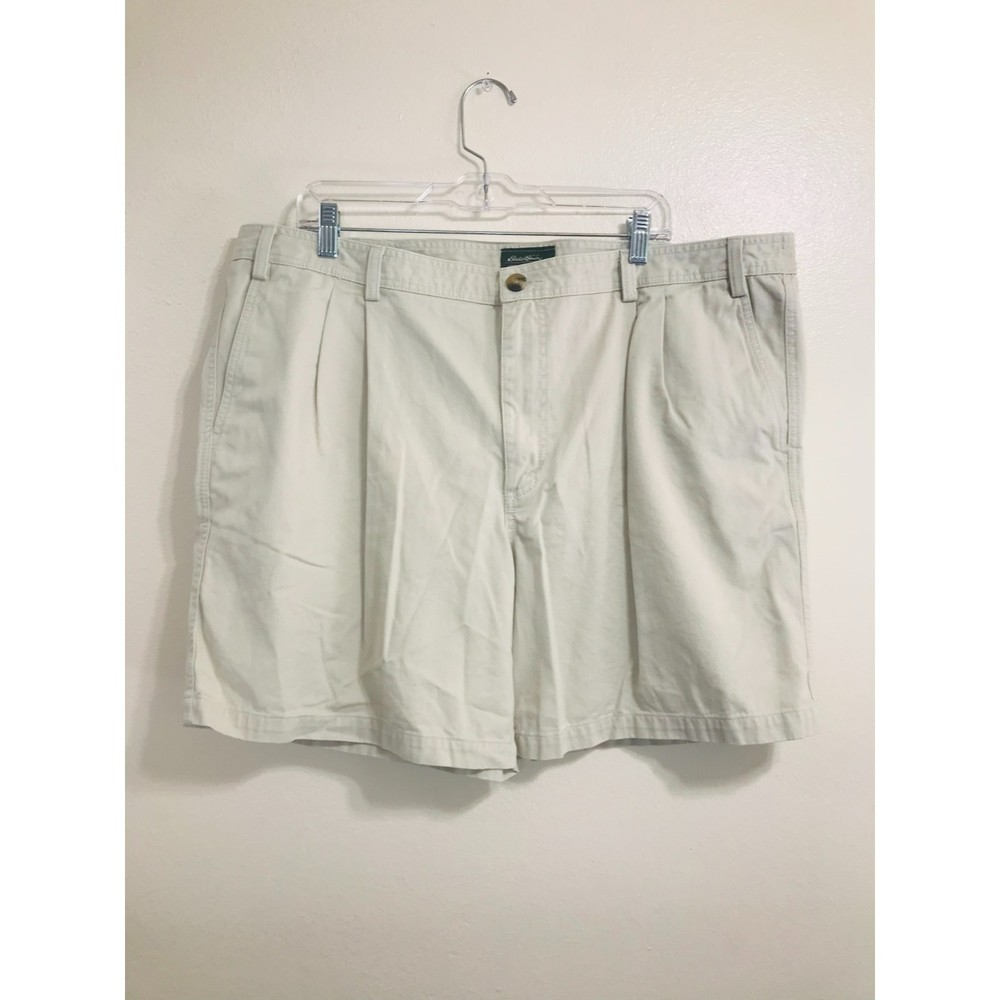 Eddie Bauer Men's Golf/Walking Chino Shorts with Front Pleat, Size 42